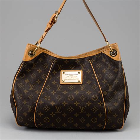 inside of a lv bag|authentic louis vuitton inventeur bag.